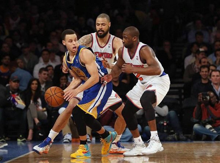 于他们的足 于他们的足