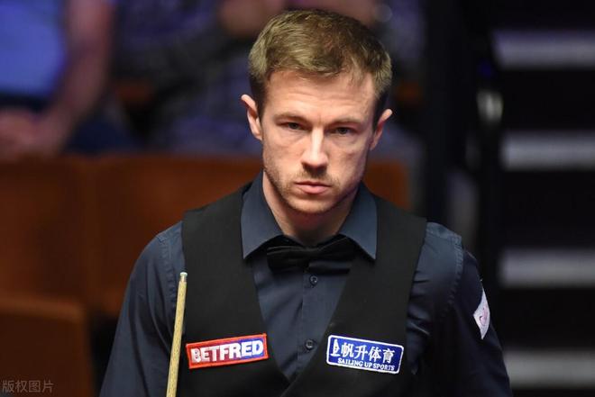 落笔并不因 落笔并不因